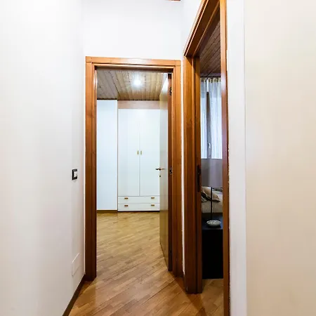 Apartman Quarenghi 31c