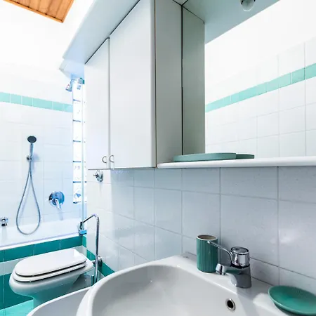 Apartman Quarenghi 31c