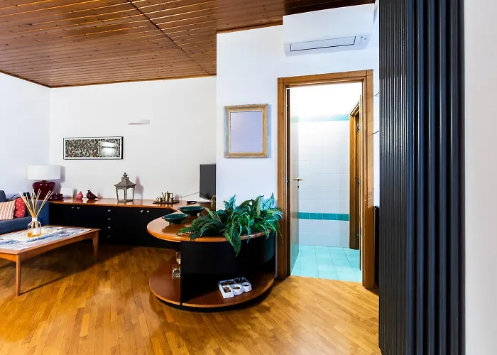 Quarenghi 31c Διαμέρισμα *